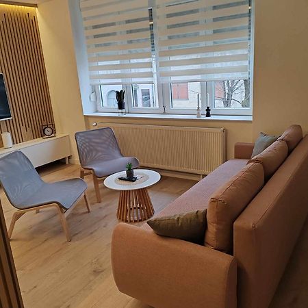 Apartman „Karolina” Nova Gradiska Luaran gambar