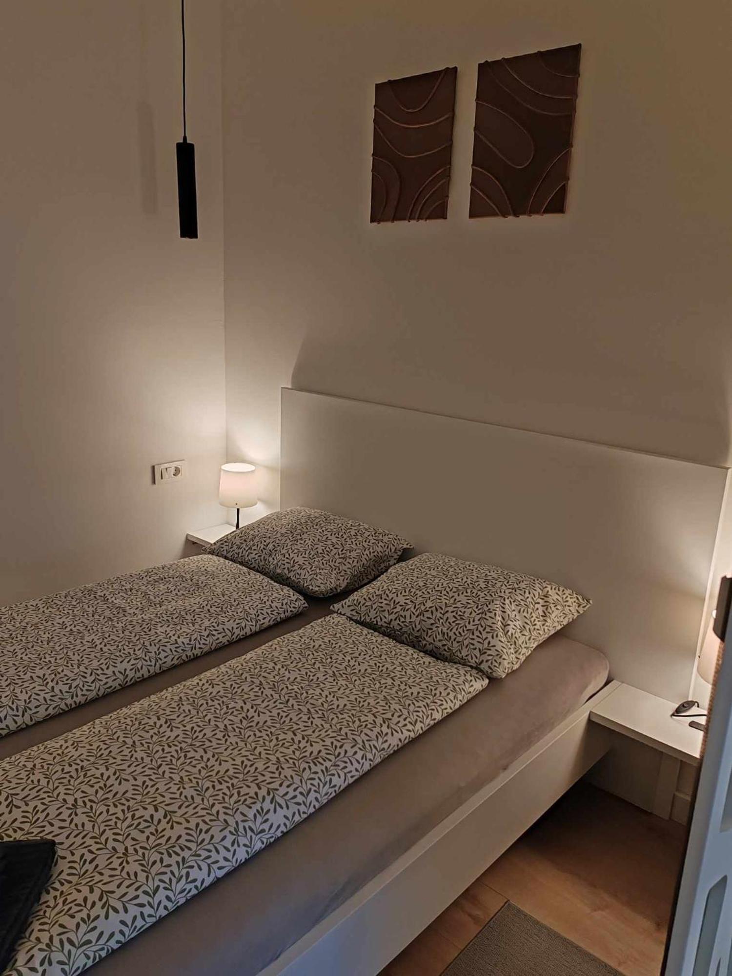Apartman „Karolina” Nova Gradiska Luaran gambar