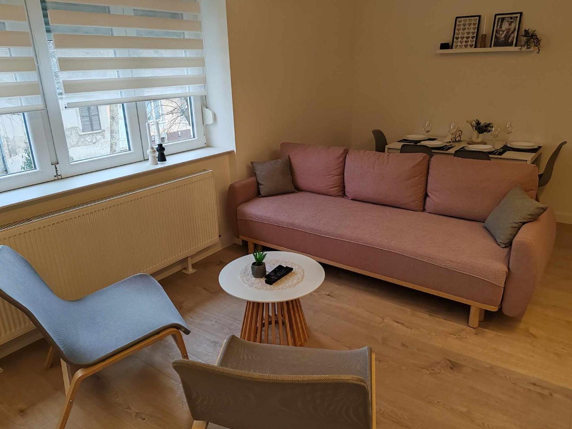 Apartman „Karolina” Nova Gradiska Luaran gambar