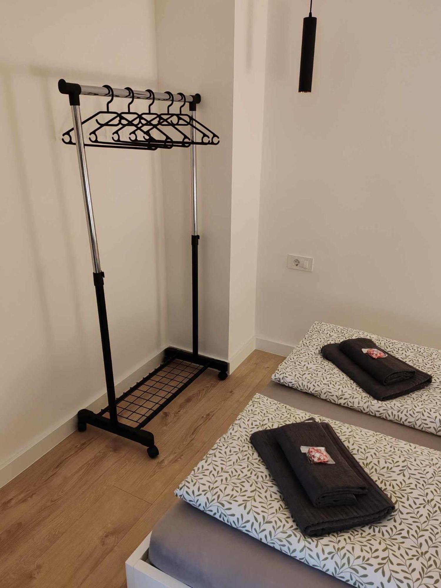 Apartman „Karolina” Nova Gradiska Luaran gambar